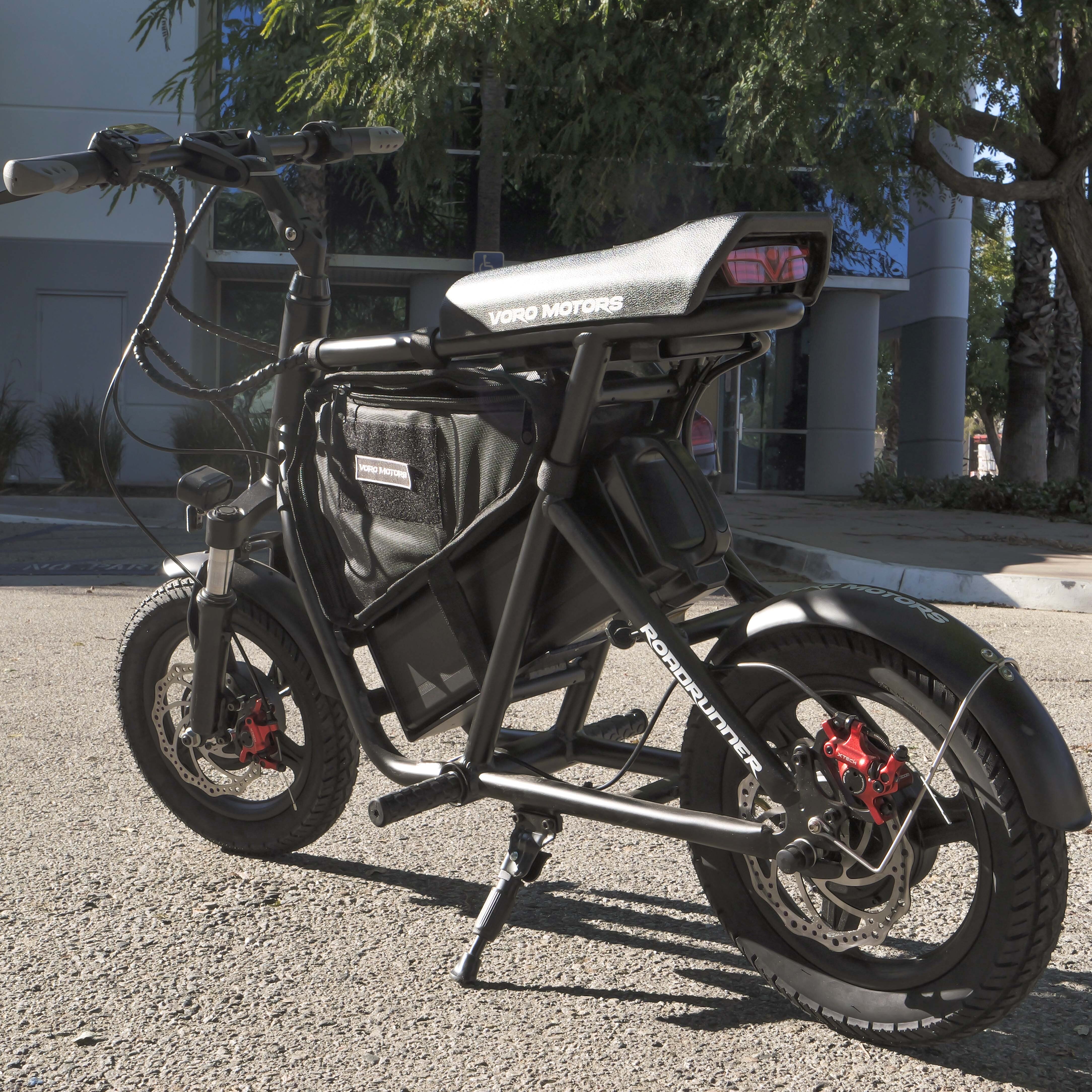 Center Pizza Bag On Roadrunner